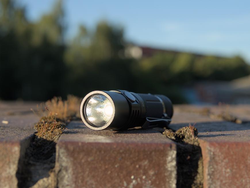 Review: Sofirn SP10 Pro - an AA/14500 EDC light with Anduril 2 firmware